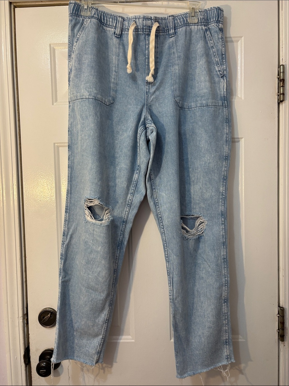 Gap brand Distressed Jeans Size XL TALL